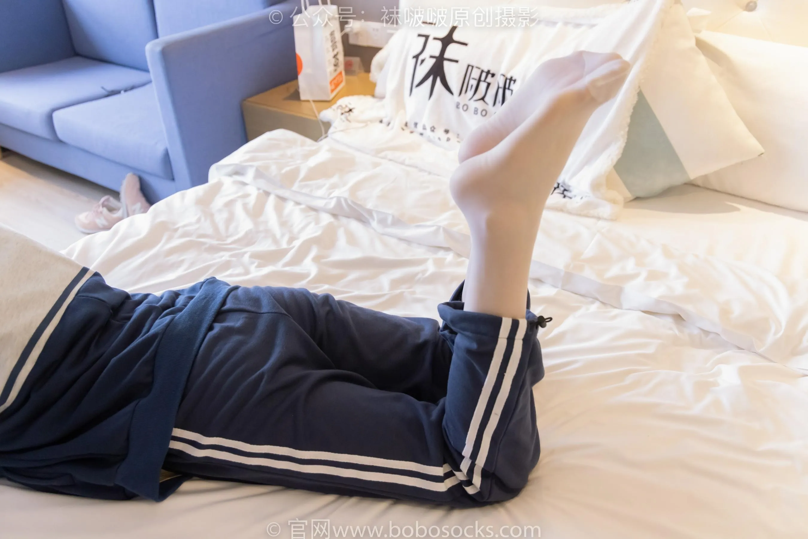 [BoBoSocks袜啵啵]NO.226 小甜豆-运动鞋、白棉袜、白丝[23] [53P]插图3